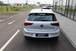 Volkswagen Golf 8 2.0 TDI DSG Life 