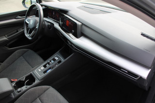 Volkswagen Golf 8 2.0 TDI DSG Life 