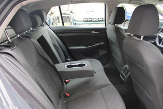 Volkswagen Golf 8 2.0 TDI Life 