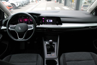 Volkswagen Golf 8 2.0 TDI Life 