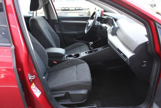 Volkswagen Golf 8 2.0 TDI Life 