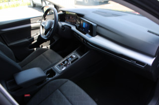 Volkswagen Golf 8 2.0 TDI DSG Life 