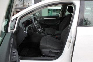 Volkswagen Golf 8 1.0 TSI Life 