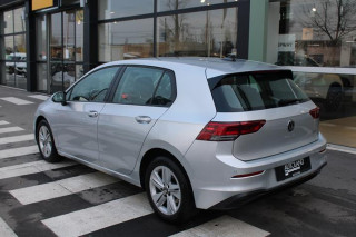 Volkswagen Golf 8 1.0 TSI Life 