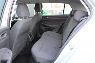 Volkswagen Golf 8 1.0 TSI Life 