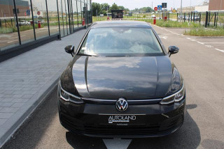 Volkswagen Golf 8 2.0 TDI DSG Life 