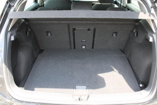Volkswagen Golf 8 2.0 TDI DSG Life 