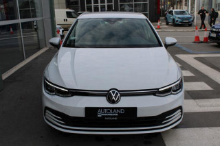 Volkswagen Golf 8 1.0 TSI Life 