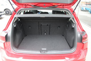 Volkswagen Golf 8 2.0 TDI Life 