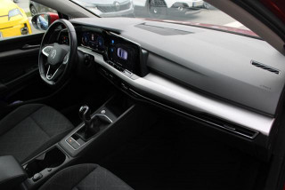 Volkswagen Golf 8 2.0 TDI Life 