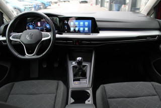 Volkswagen Golf 8 2.0 TDI Life 