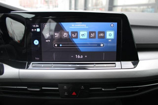 Volkswagen Golf 8 2.0 TDI Life 