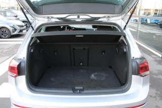 Volkswagen Golf 8 2.0 TDI Life 