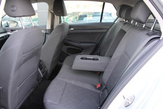 Volkswagen Golf 8 2.0 TDI Life 