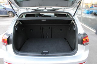 Volkswagen Golf 8 2.0 TDI Life 