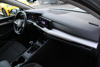 Volkswagen Golf 8 2.0 TDI Life 