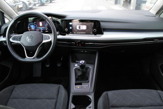 Volkswagen Golf 8 2.0 TDI Life 