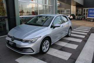 Volkswagen Golf 8 2.0 TDI Life 