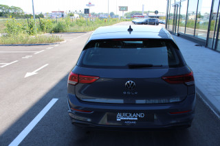 Volkswagen Golf 8 2.0 TDI DSG Life 