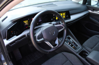 Volkswagen Golf 8 2.0 TDI DSG Life 