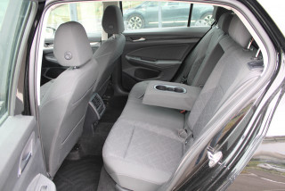 Volkswagen Golf 8 2.0 TDI DSG Life 
