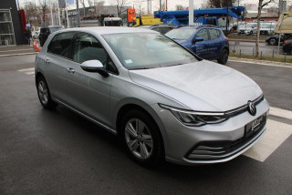 Volkswagen Golf 8 2.0 TDI Life 