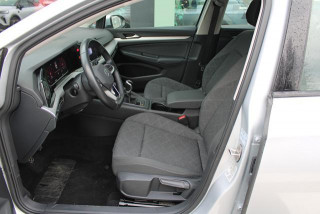 Volkswagen Golf 8 2.0 TDI Life 