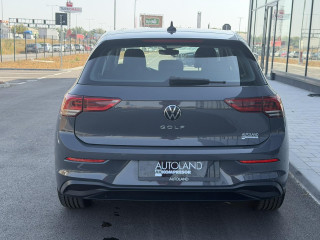 Volkswagen Golf 8 1.0 TSI LIFE 