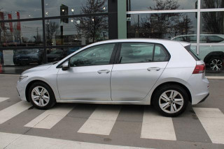 Volkswagen Golf 8 1.0 TSI Life 