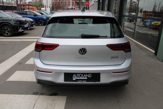 Volkswagen Golf 8 1.0 TSI Life 