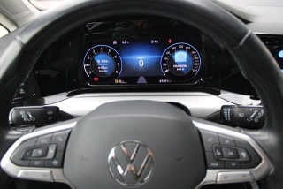 Volkswagen Golf 8 1.0 TSI Life 