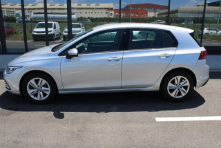 Volkswagen Golf 8 2.0 TDI Life DSG 