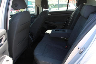 Volkswagen Golf 8 2.0 TDI Life DSG 