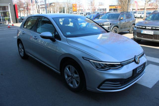 Volkswagen Golf 8 2.0 TDI Life 