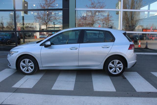 Volkswagen Golf 8 2.0 TDI Life 