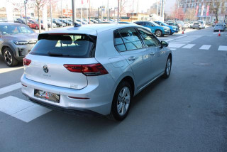 Volkswagen Golf 8 2.0 TDI Life 