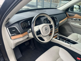 Volvo XC90 2.0 B5 HYB. AWD 