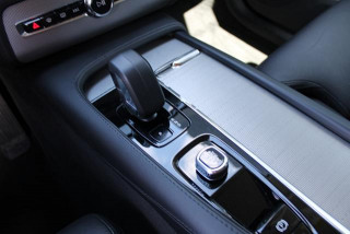 Volvo XC90 2.0 B5 HYB. AWD 7S 