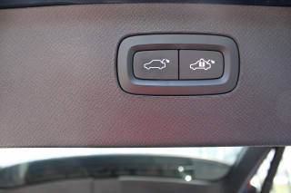 Volvo XC90 2.0 B5 HYB. AWD 7S 
