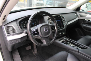 Volvo XC90 2.0 B5 MOMENTUM PRO 