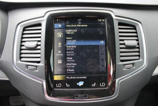 Volvo XC90 2.0 B5 MOMENTUM PRO 