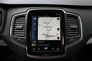 Volvo XC90 2.0 B5 MOMENTUM PRO 