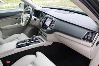 Volvo XC90 2.0 B5 HYB. AWD 7S 