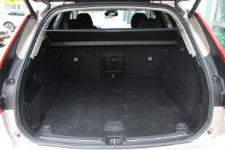 Volvo XC60 2.0 HYBRID 4X4 AUT 