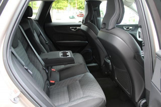Volvo XC60 2.0 HYBRID 4X4 AUT 