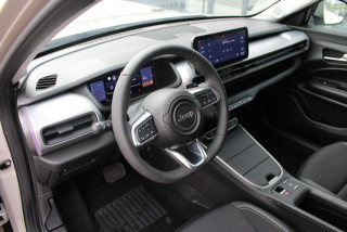 Jeep Avenger 1.2 Hybrid 