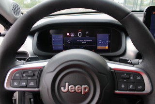 Jeep Avenger 1.2 Hybrid 