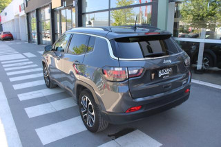 Jeep Compass 1.3 Limited AUT 