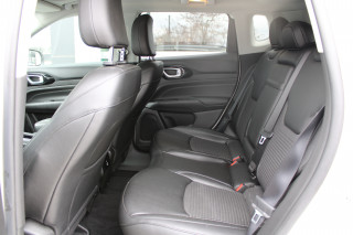 Jeep Compass 1.3 Limited AUT 