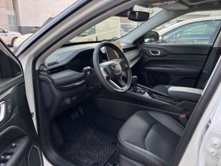 Jeep Compass 1.5 MHEV 130ks DCT7 Summit DEMO
